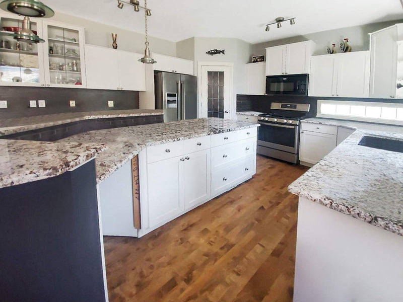 Kitchen Cabinet Painting in Manhattan Beach – Maple Cabinets Painted White